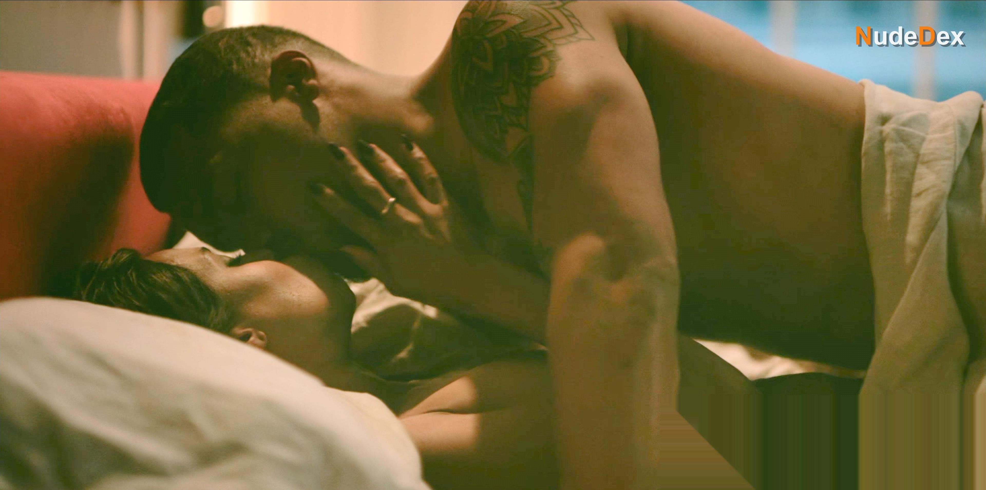 Kerry Washington in Imperfect Women, photo 7