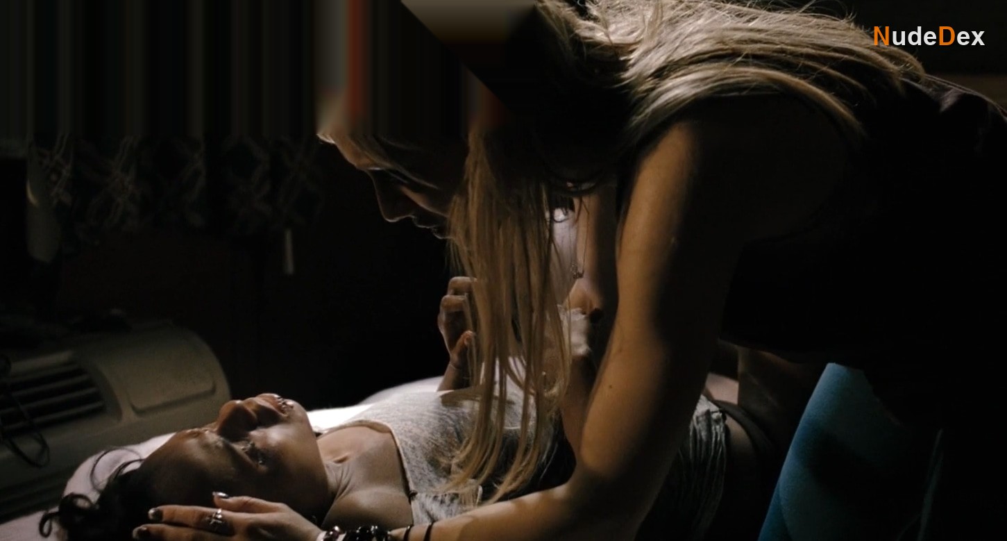 Kerry Washington in The Dead Girl, photo 3