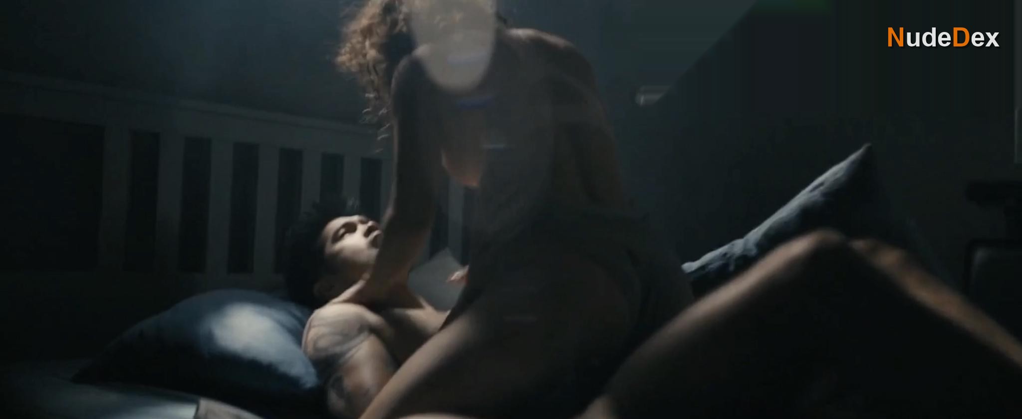 Kiana Madeira in Perfect Addiction, photo 2