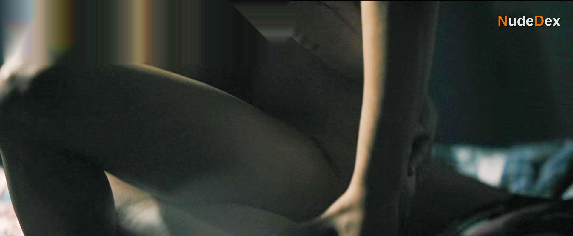 Kiana Madeira in Perfect Addiction, photo 13