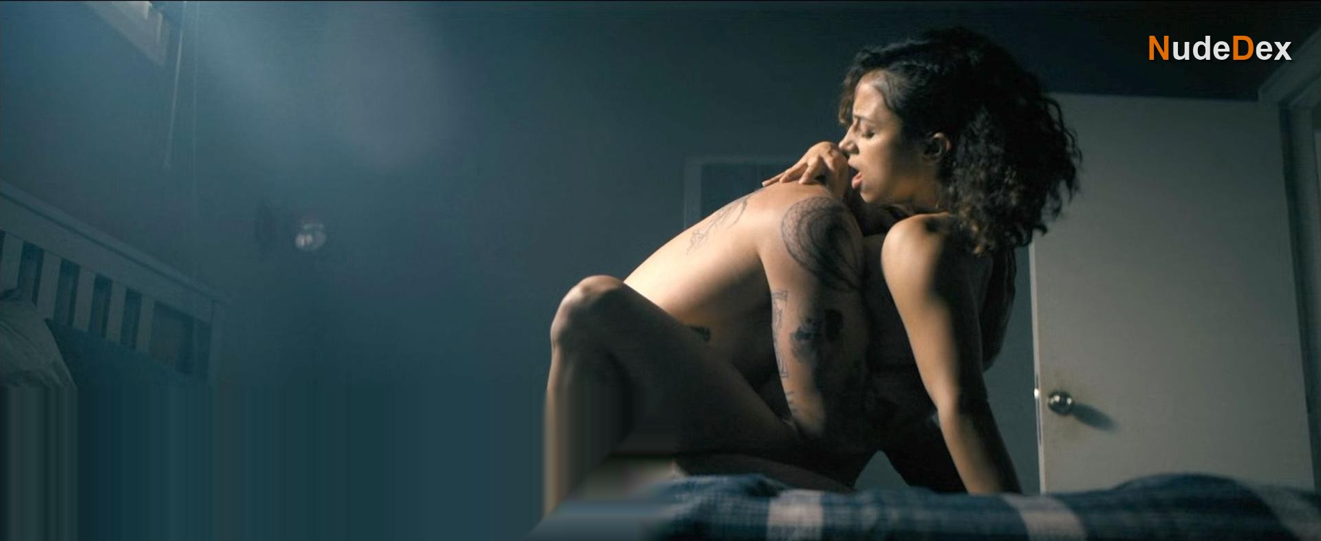 Kiana Madeira in Perfect Addiction, photo 16