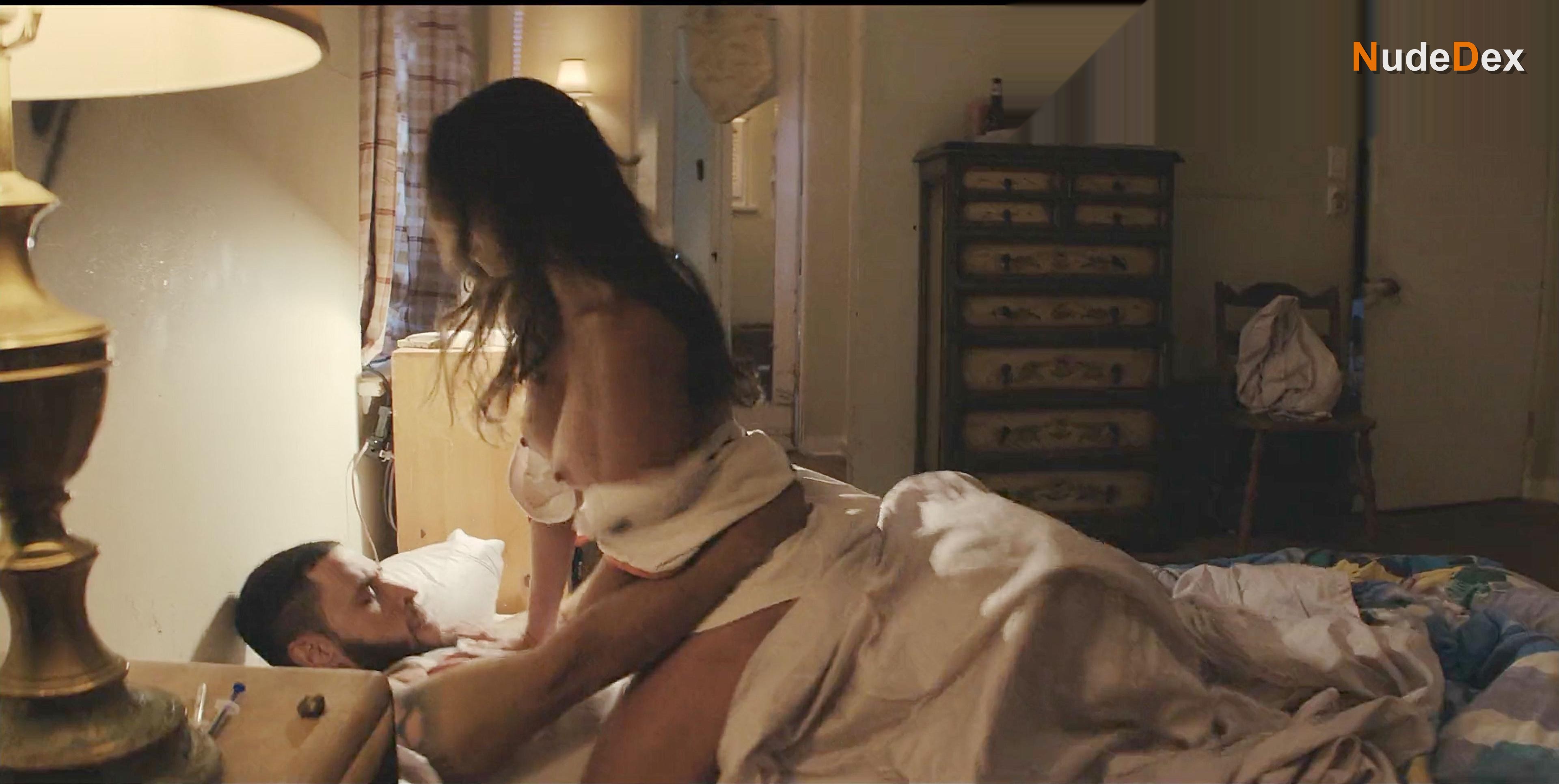 Kiara Gomez Glad Bak in Dexter: Original Sin