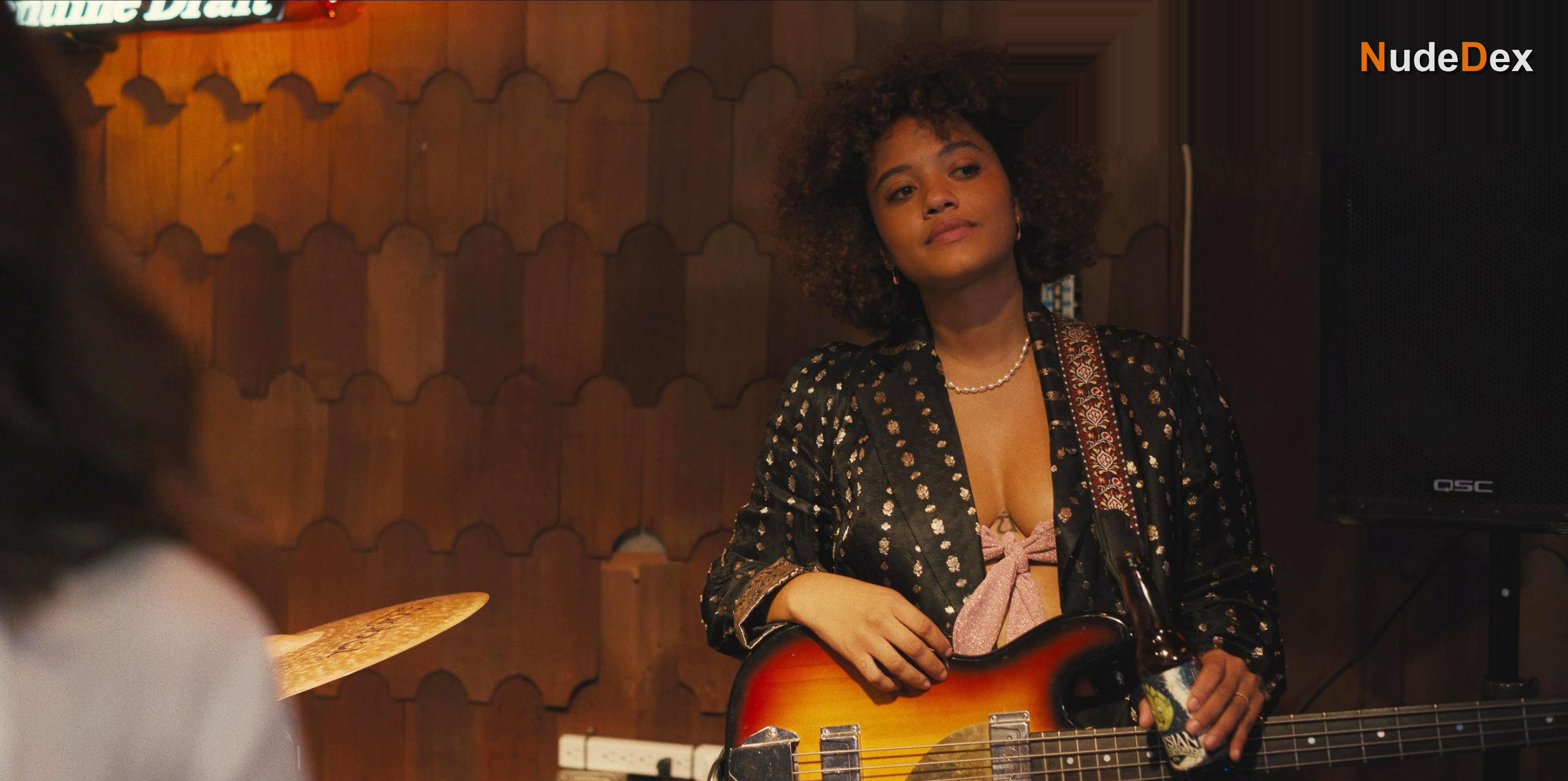 Somebody I Used To Know in Somebody I Used To Know, photo 1