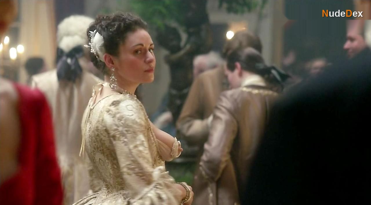 Kimberly Smart in Outlander, photo 5