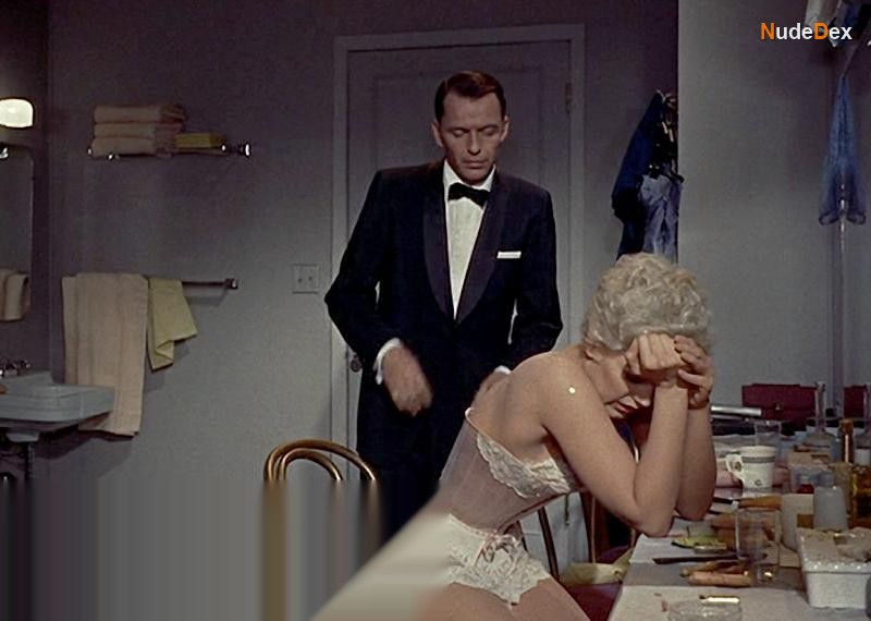 Kim Novak in Pal Joey, photo 4