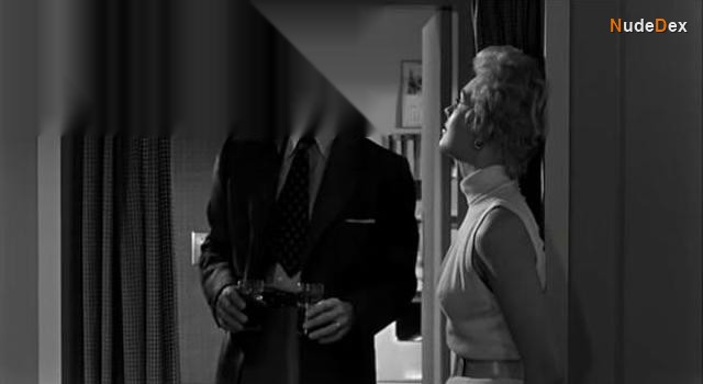 Kim Novak in Pushover, photo 2