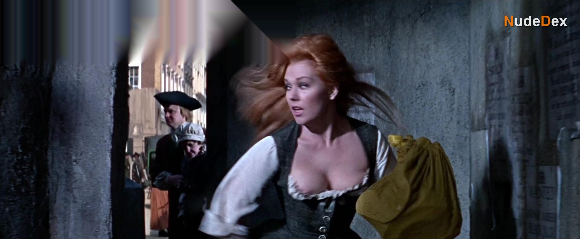 Kim Novak in The Amorous Adventures Of Moll Flanders, photo 1
