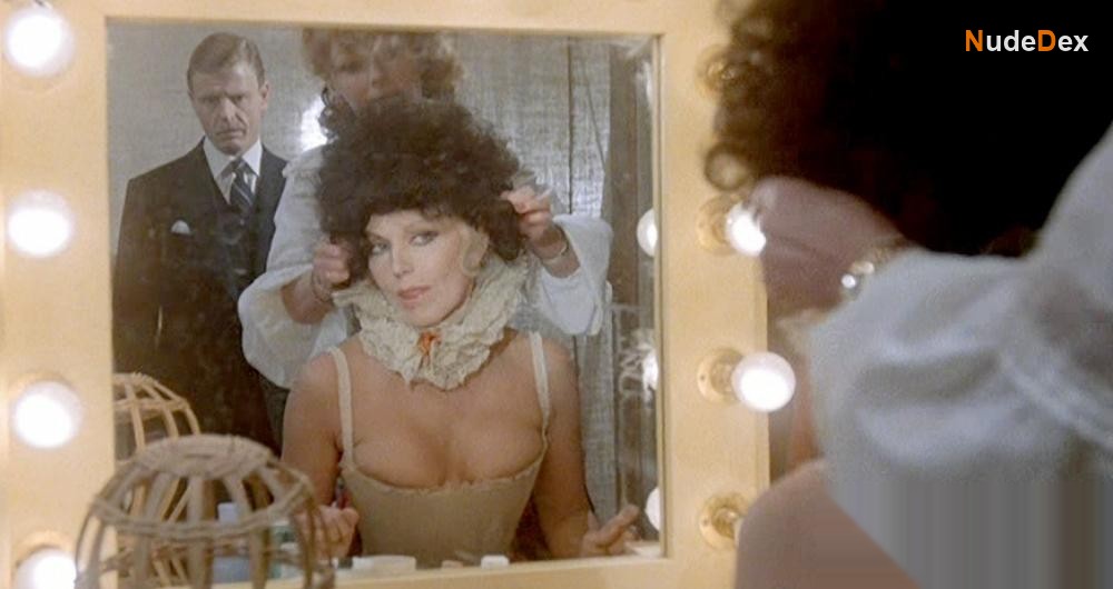 Kim Novak in The Mirror Crack D, photo 3