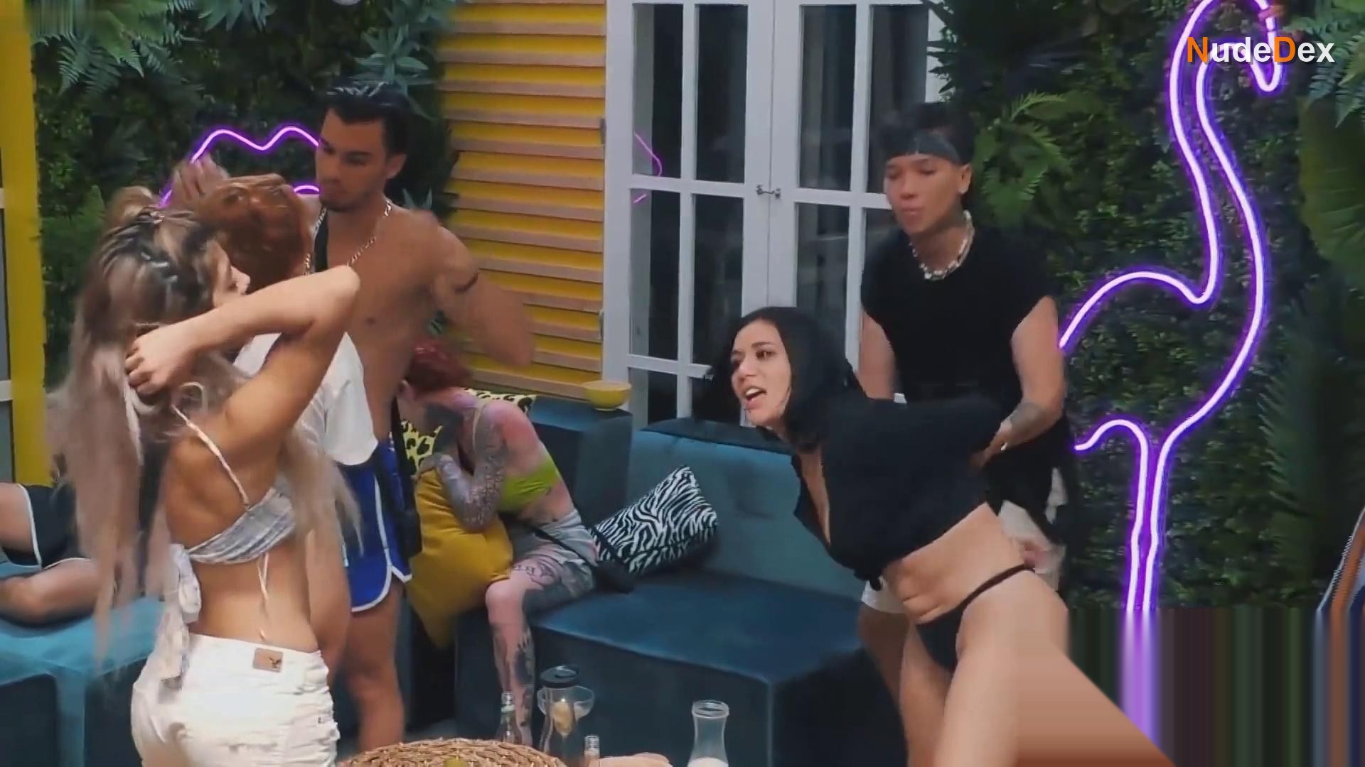 Kim Shantal in La Venganza De Los Ex Vip, photo 2