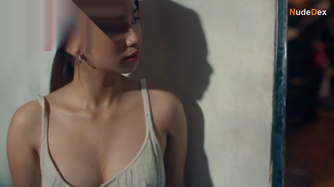 Kim Yashi in Monay, photo 1