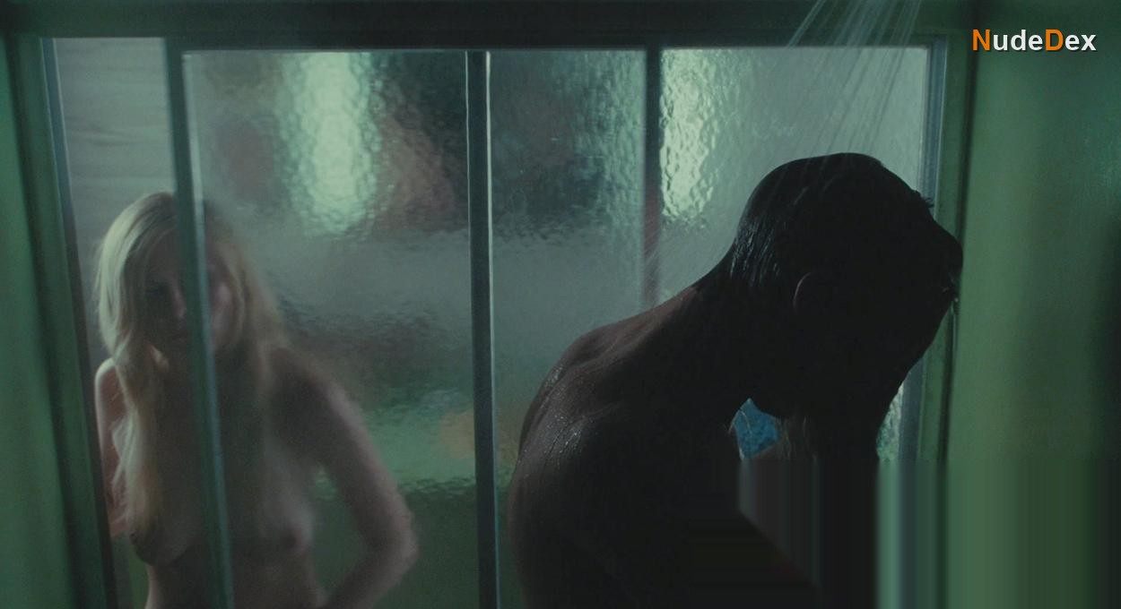 Kirsten Dunst in All Good Things, photo 7