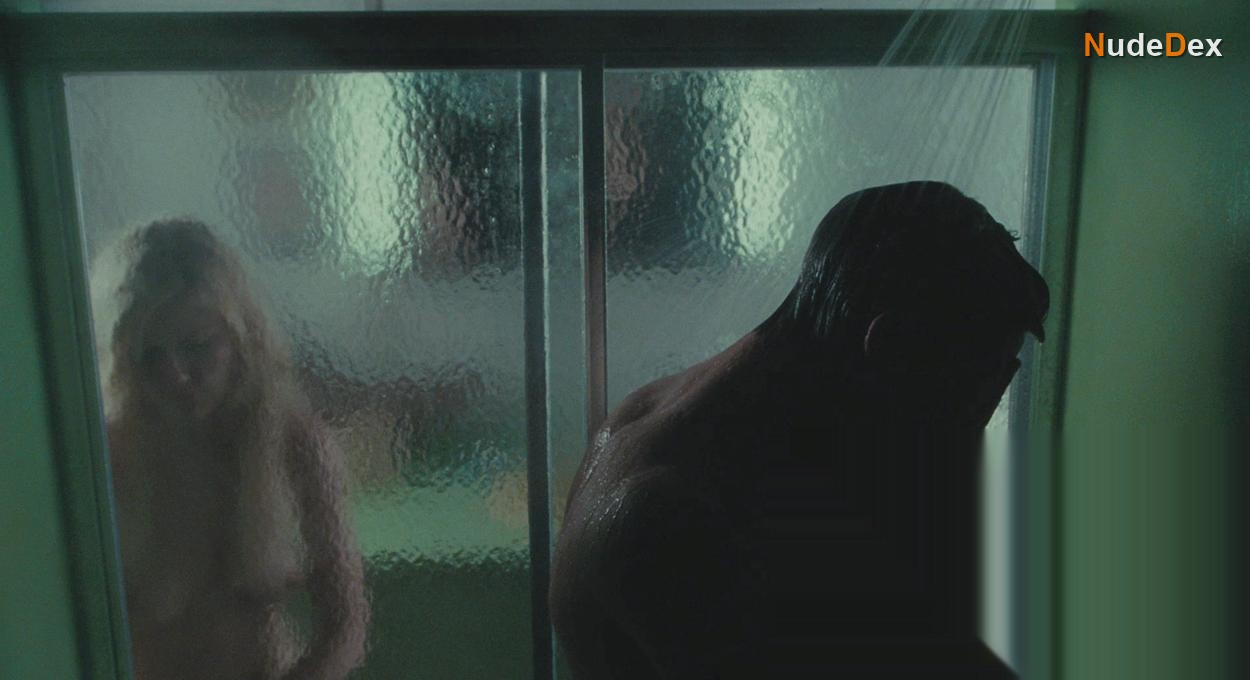Kirsten Dunst in All Good Things, photo 14