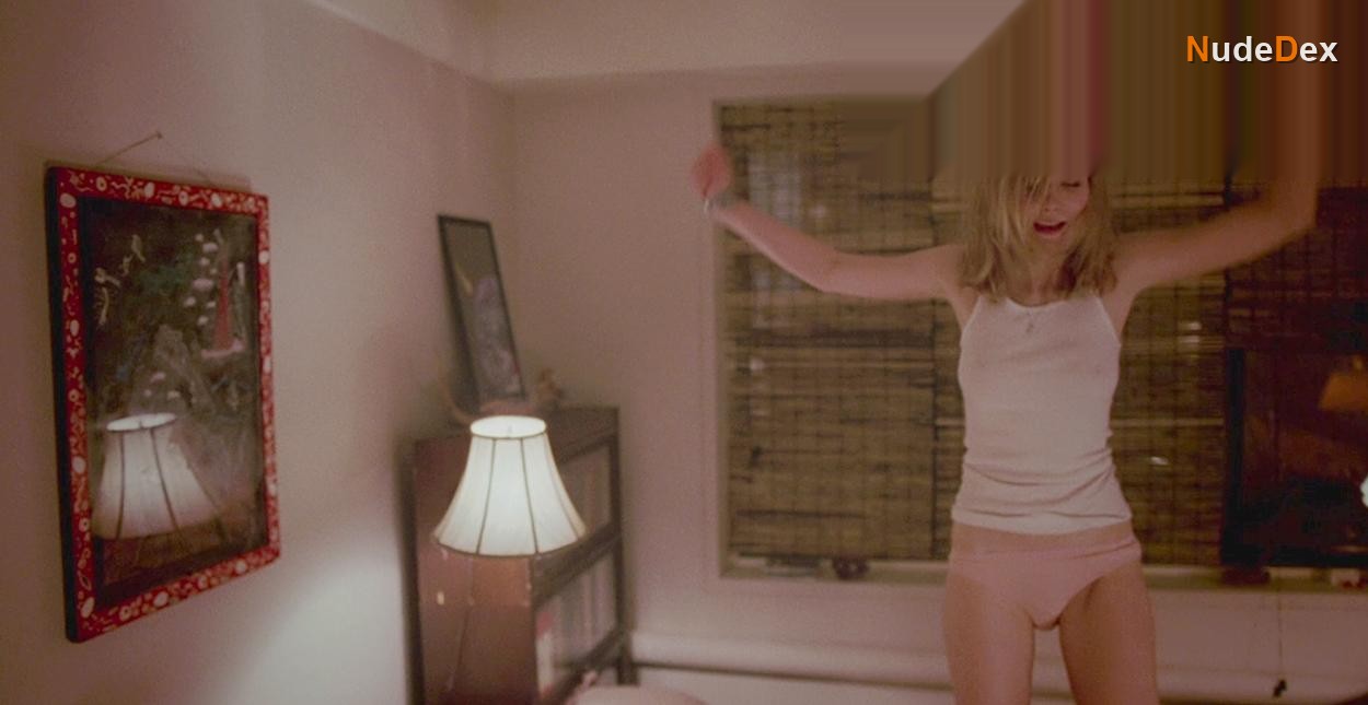 Kirsten Dunst in Eternal Sunshine Of The Spotless Mind, photo 9
