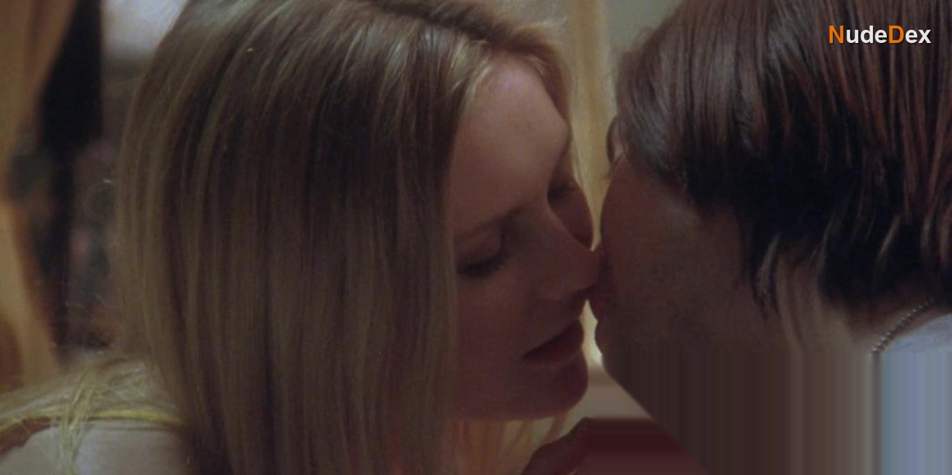 Kirsten Dunst in Luckytown, photo 3