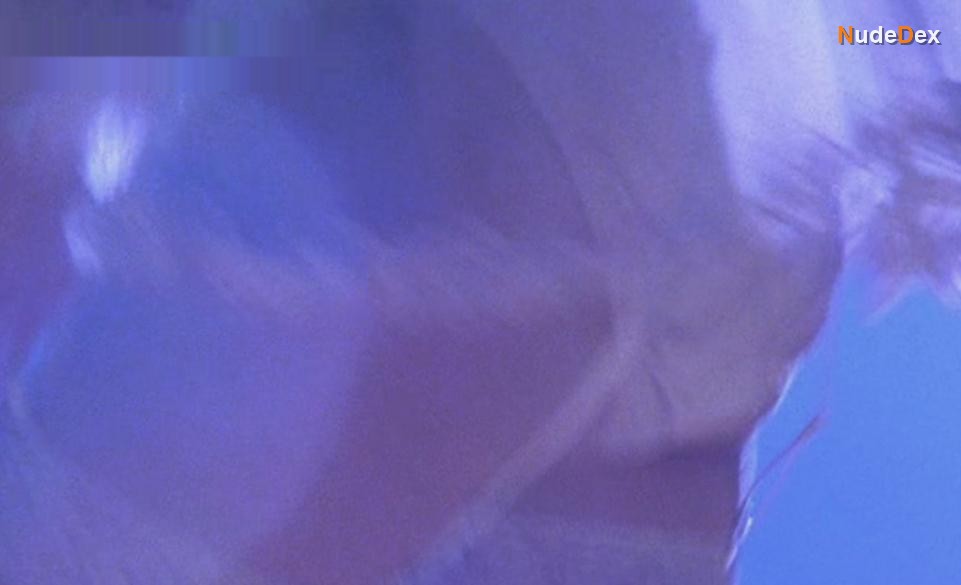 Kirsten Dunst in Luckytown, photo 6