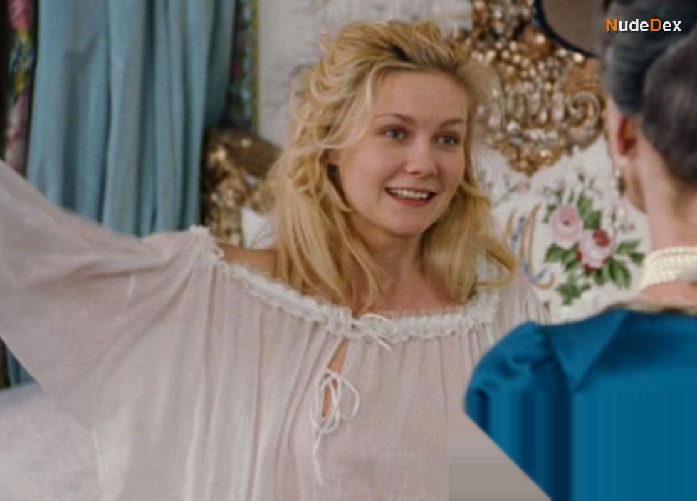 Marie Antoinette in Marie Antoinette, photo 5