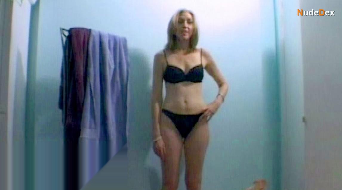 Kirsten Russell in Milk Honey, photo 7