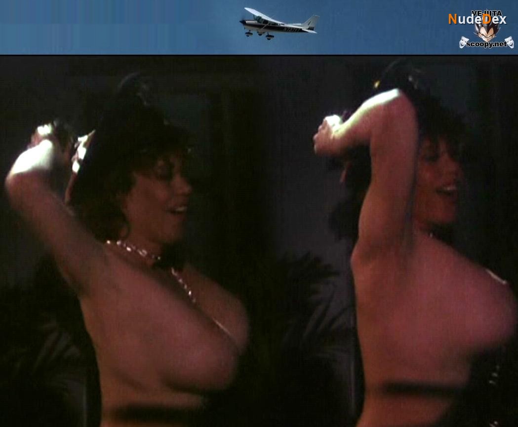 Kitten Natividad in The Tomb, photo 4