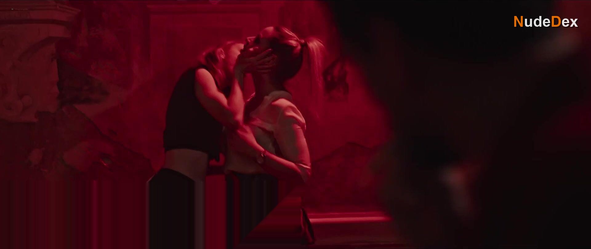 Klara Kokanovic in Three, photo 10