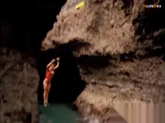 Krista Allen in Baywatch, photo 39