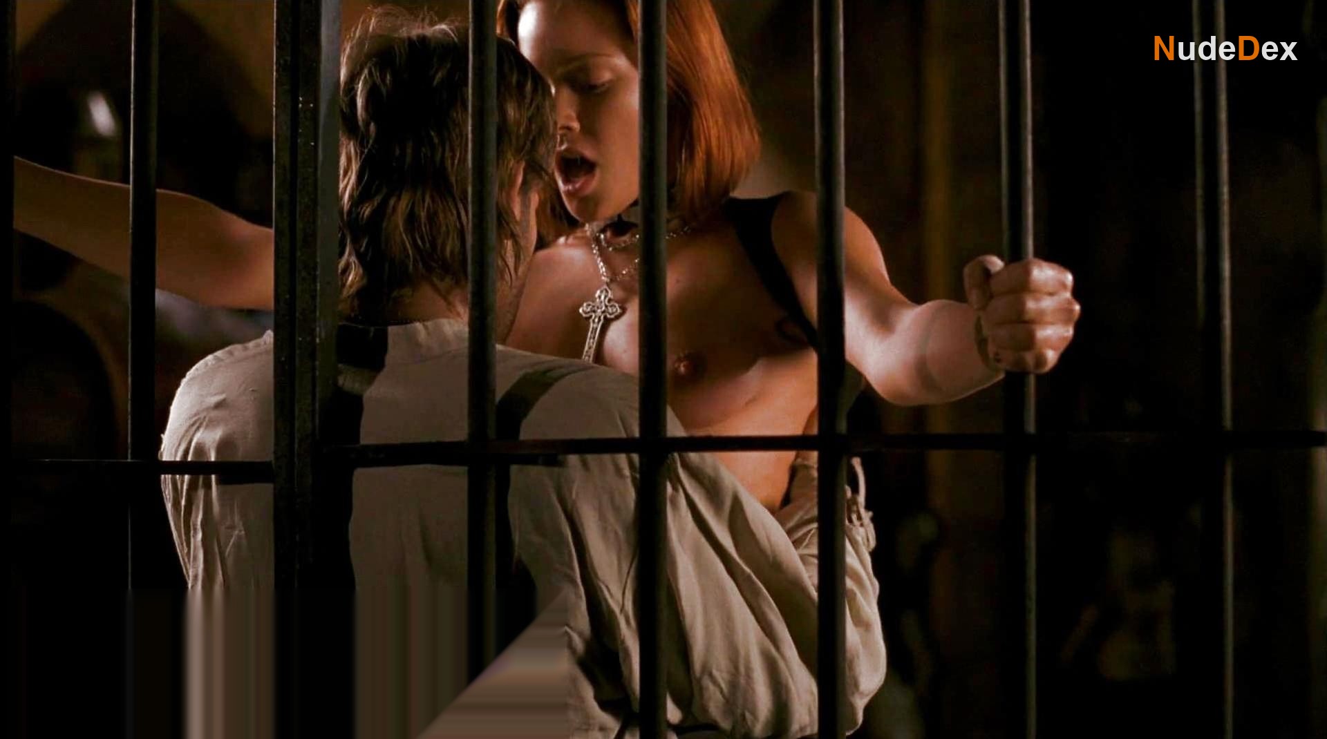 Bloodrayne in Bloodrayne, photo 3