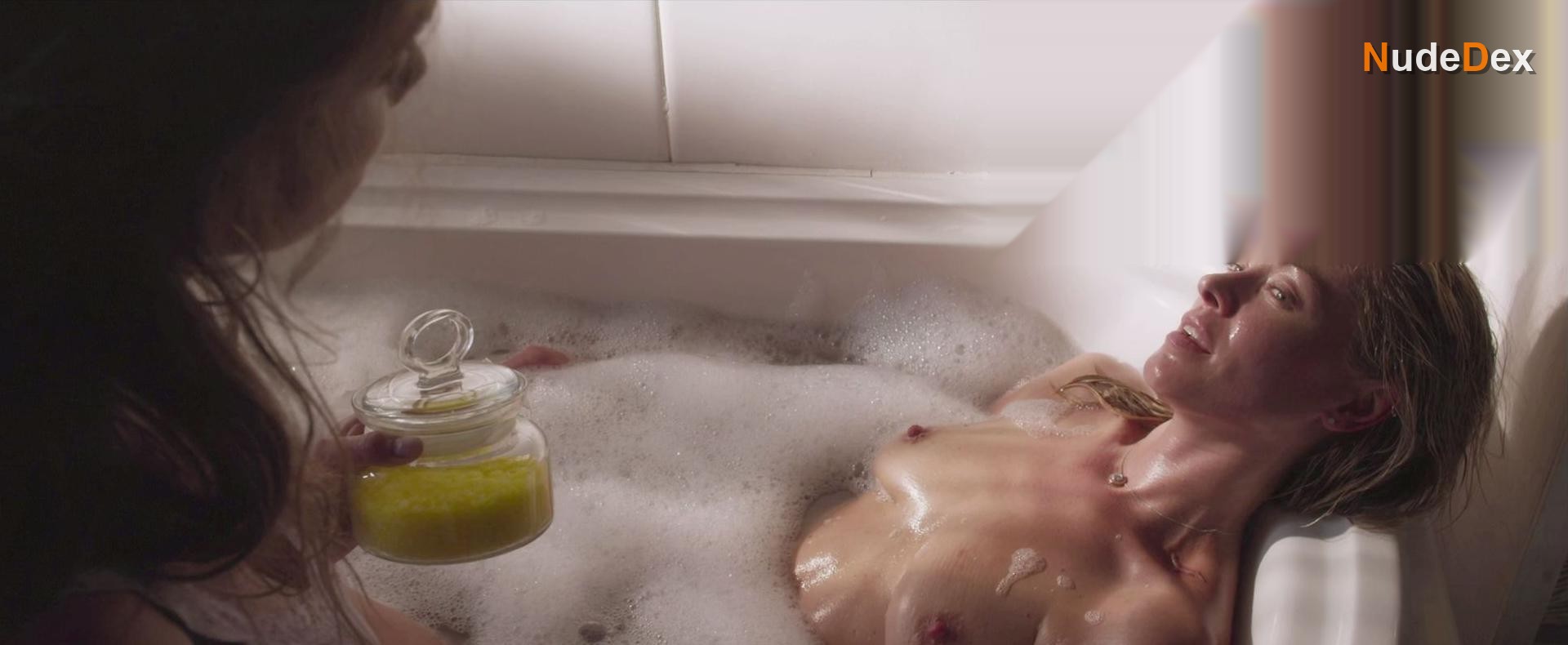 Kristanna Loken in Body Of Deceit, photo 2