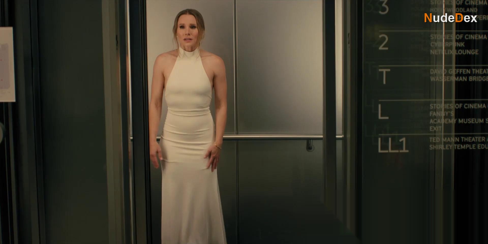 Kristen Bell in Nobody Wants This, photo 3