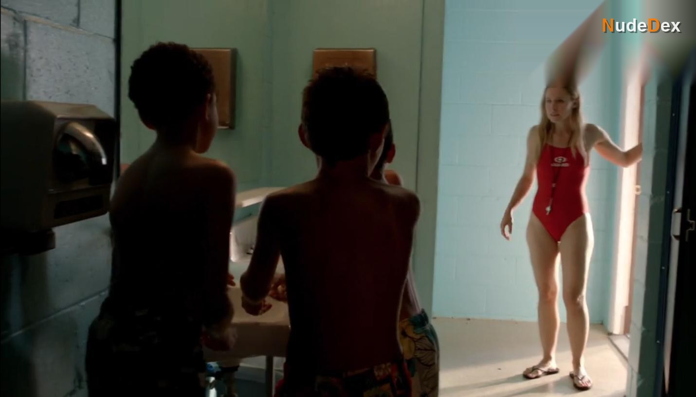 The Lifeguard in The Lifeguard, photo 17