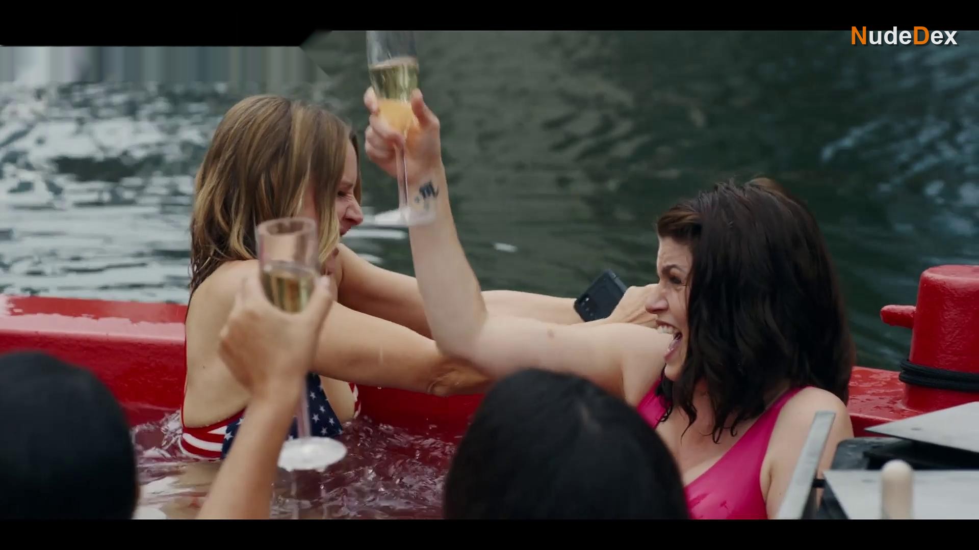 The People We Hate At The Wedding in The People We Hate At The Wedding, photo 7