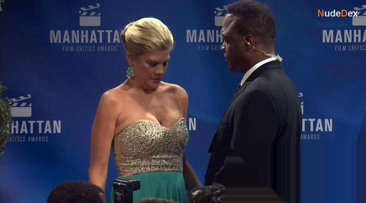 Kristen Johnston in The Exes, photo 2