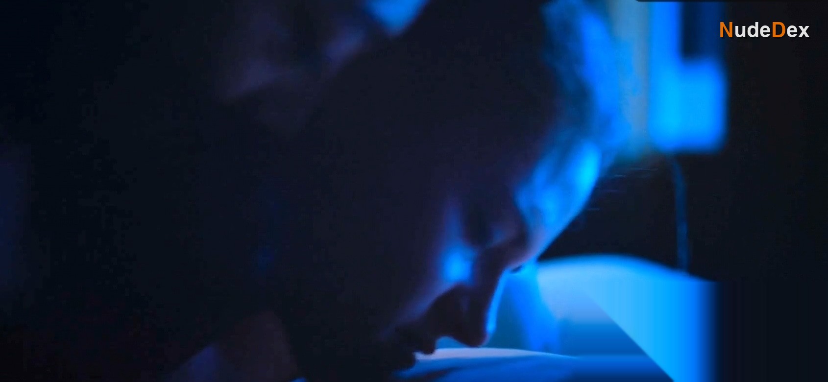 Kristen Stewart in Love Me, photo 15