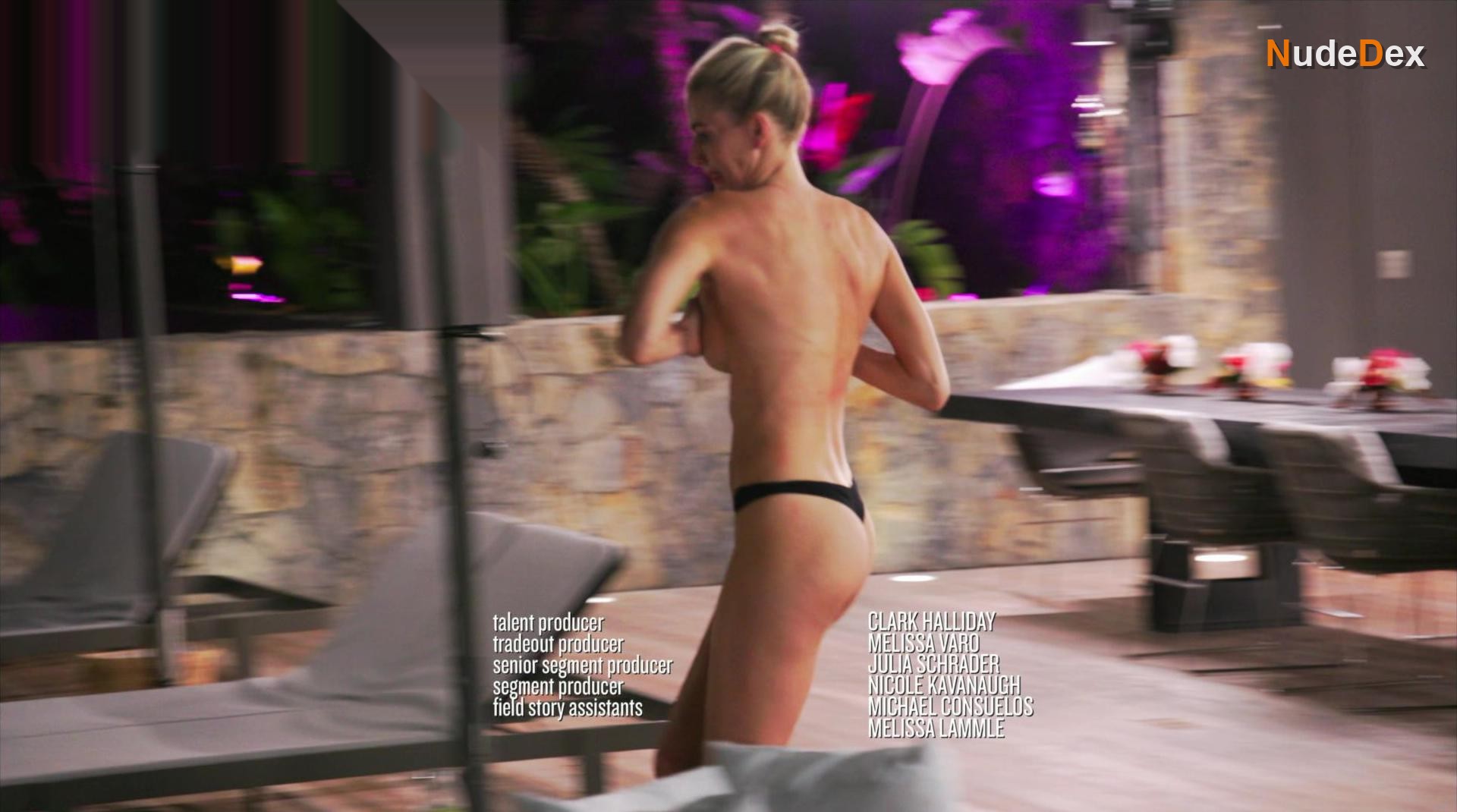 Kristen Taekman in The Real Housewives Ultimate Girls Trip, photo 4