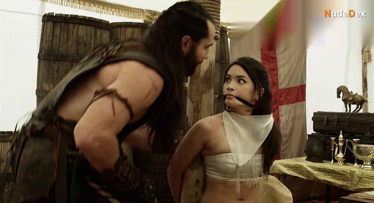 Krystal Vee in The Scorpion King 3: Battle For Redemption, photo 1