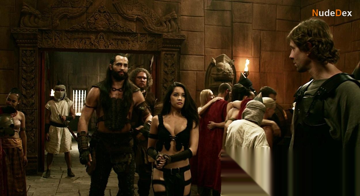 Krystal Vee in The Scorpion King 3: Battle For Redemption, photo 7