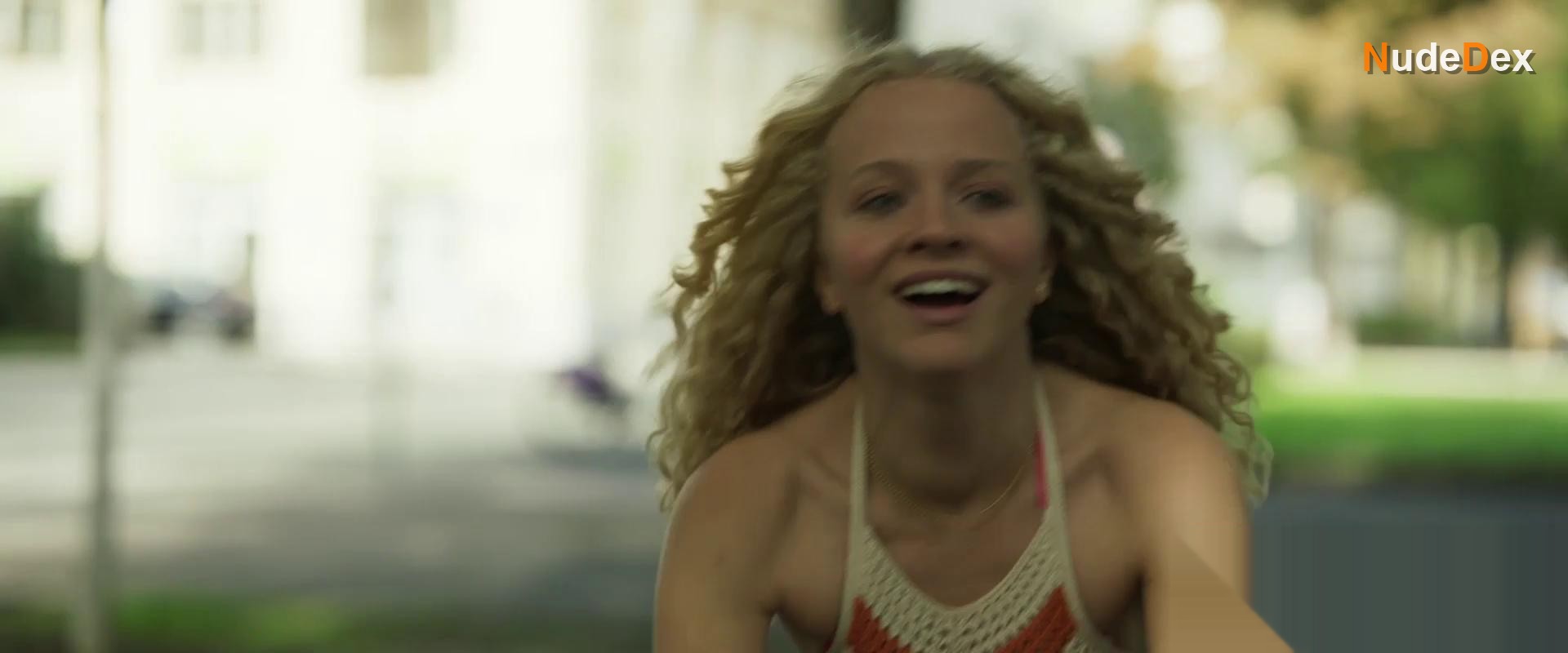 Kya-celina Barucki in Madchen Madchen, photo 4