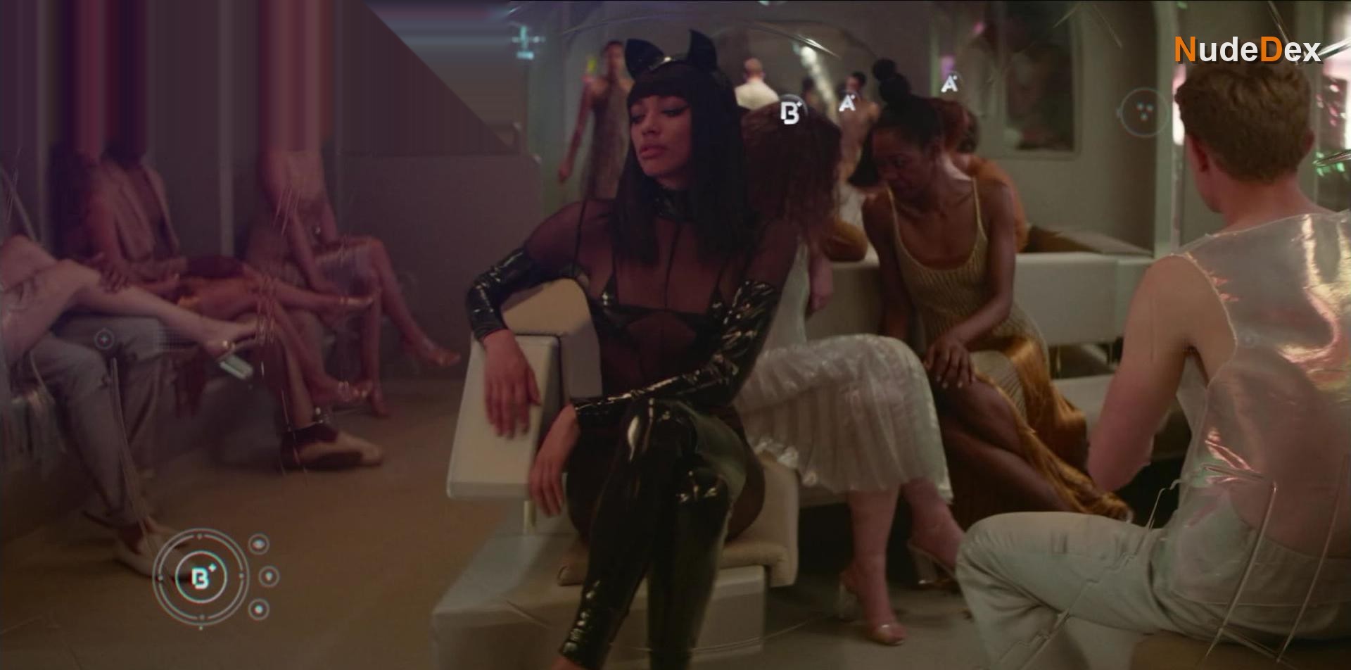 Kylie Bunbury in Brave New World, photo 4