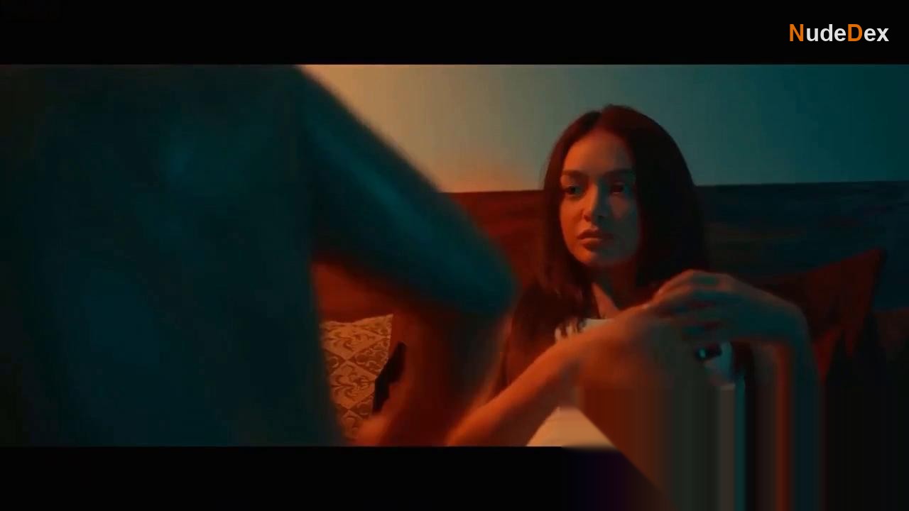 Kylie Verzosa in The Housemaid, photo 13