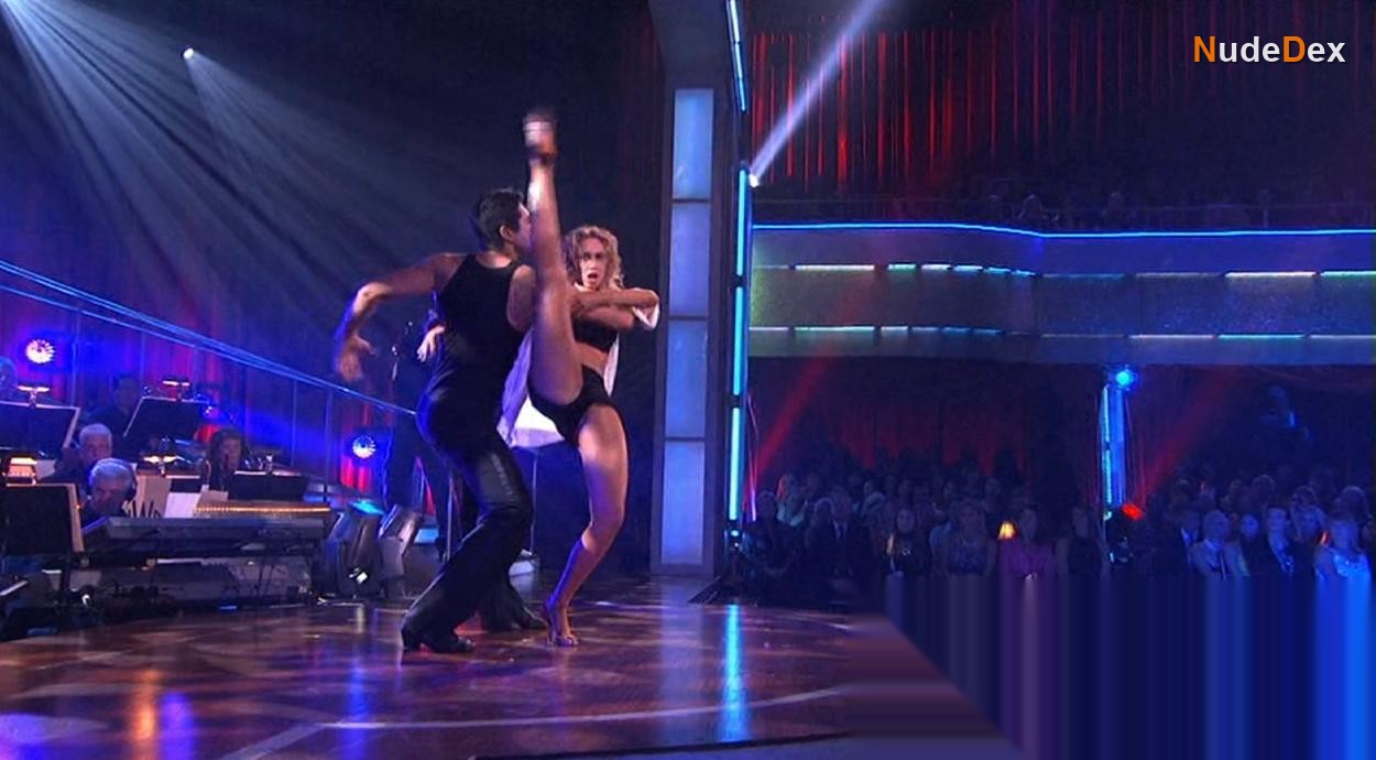 Kym Johnson in Dancing With The Stars, photo 14