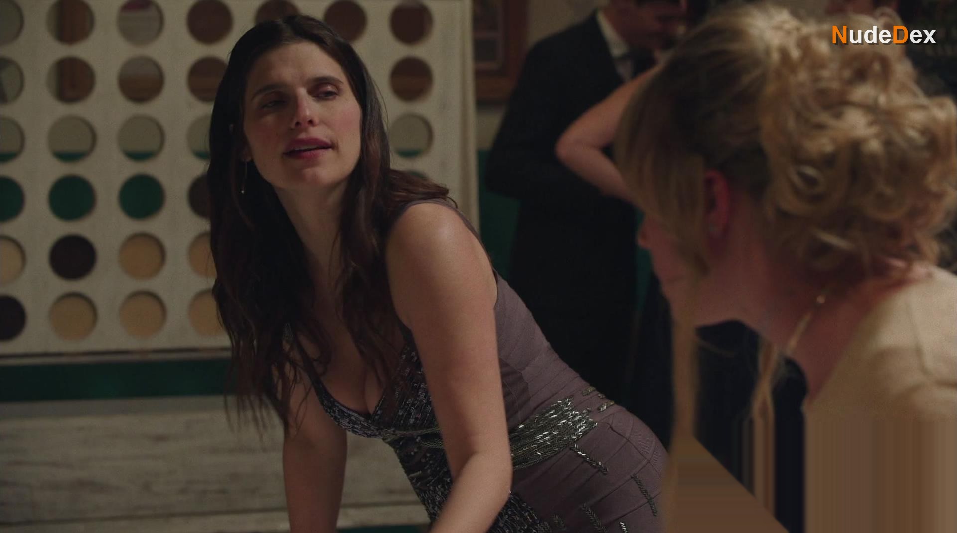 Lake Bell in Bless This Mess, photo 17