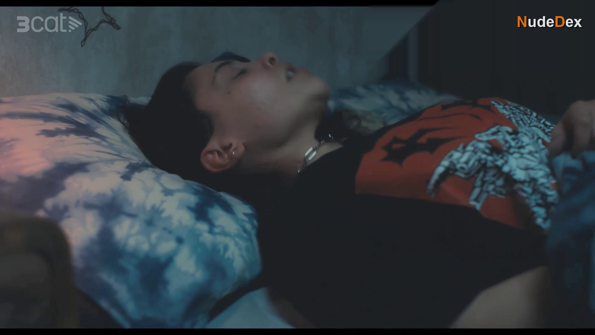 Lara Oliete in Sense Filtres, photo 2