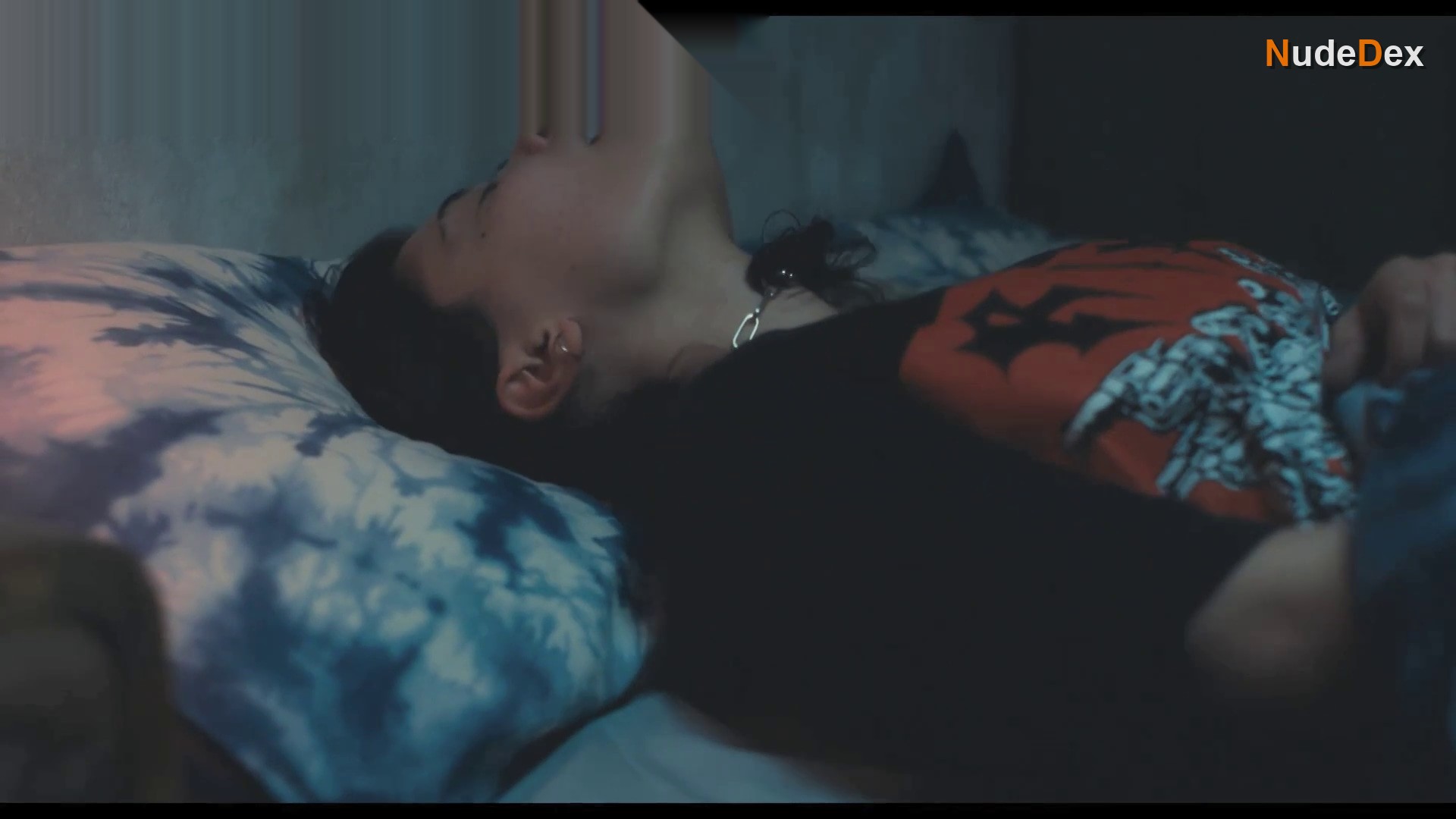 Lara Oliete in Sense Filtres, photo 5