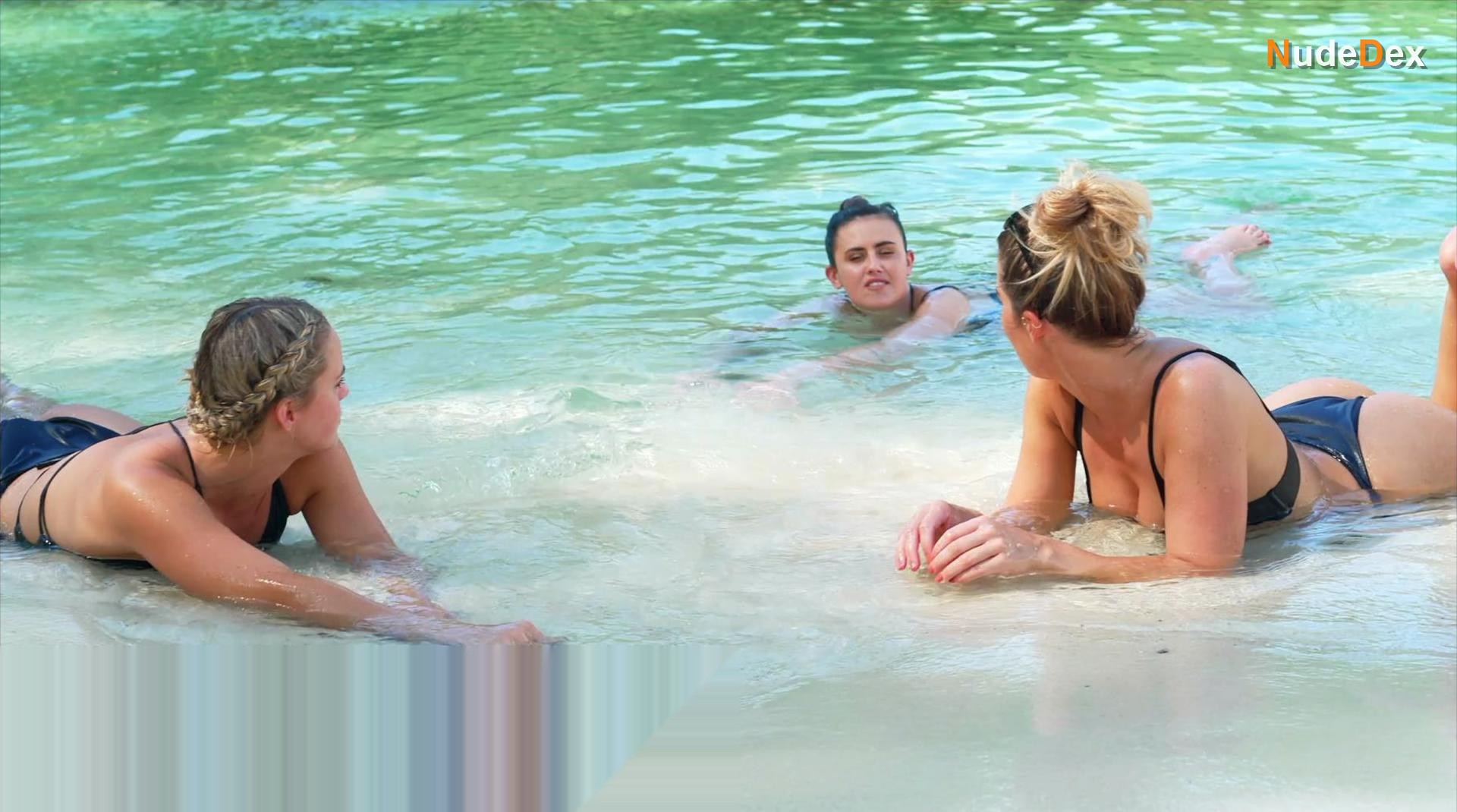 Lara Rigby in Below Deck Down Under, photo 4