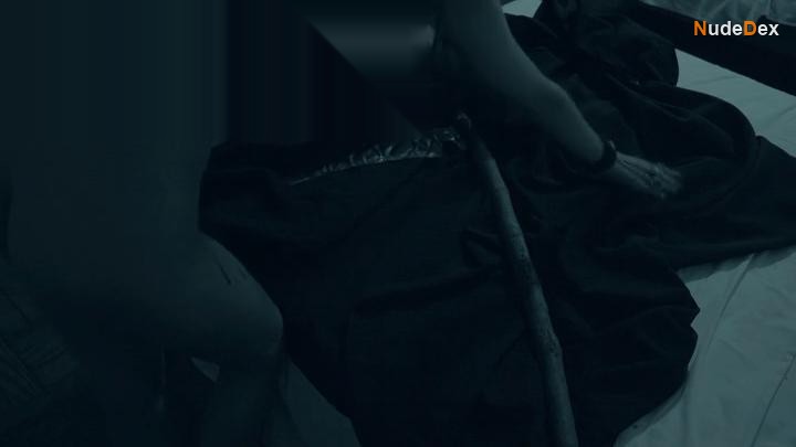 Larissa Anzoategui in Domina Nocturna, photo 8