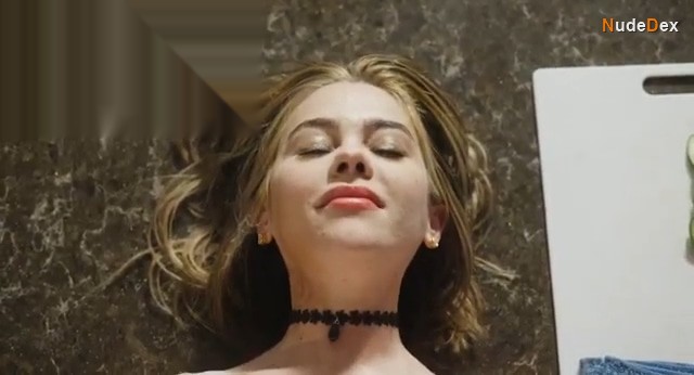 Becky in Becky, photo 9