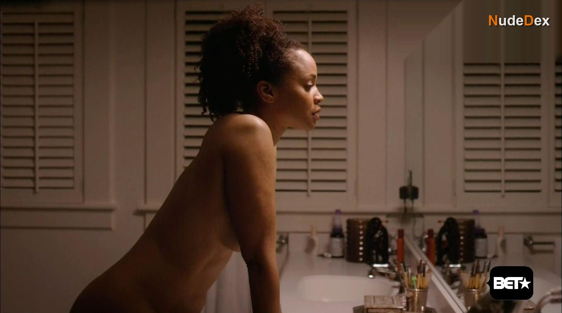 Khaneshia 'kj' Smith in Being Mary Jane