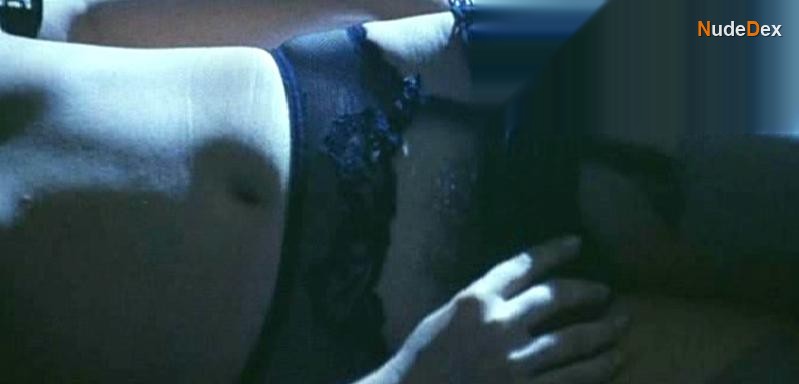 Laura Antonelli in Casta E Pura, photo 9