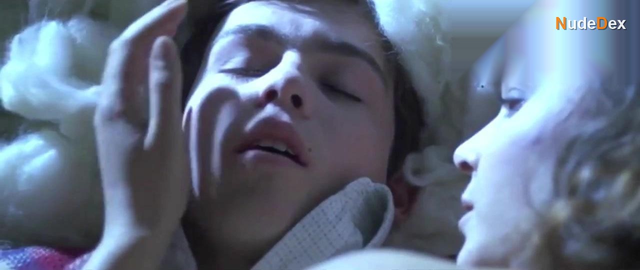 Laura Antonelli in Malicious, photo 5