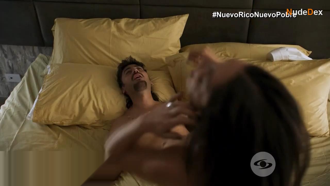 Laura Barjum in Nuevo Rico, Nuevo Pobre, photo 4
