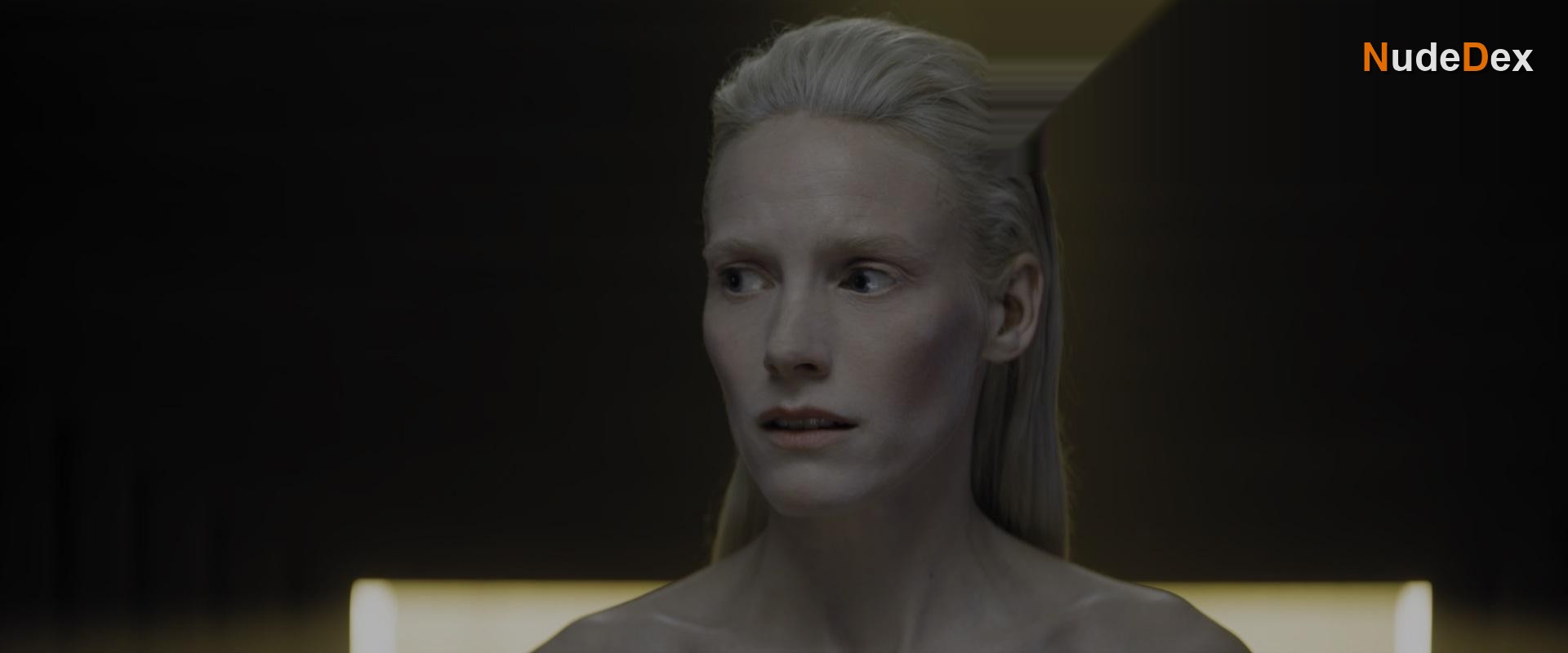 Laura Birn in Foundation, photo 2