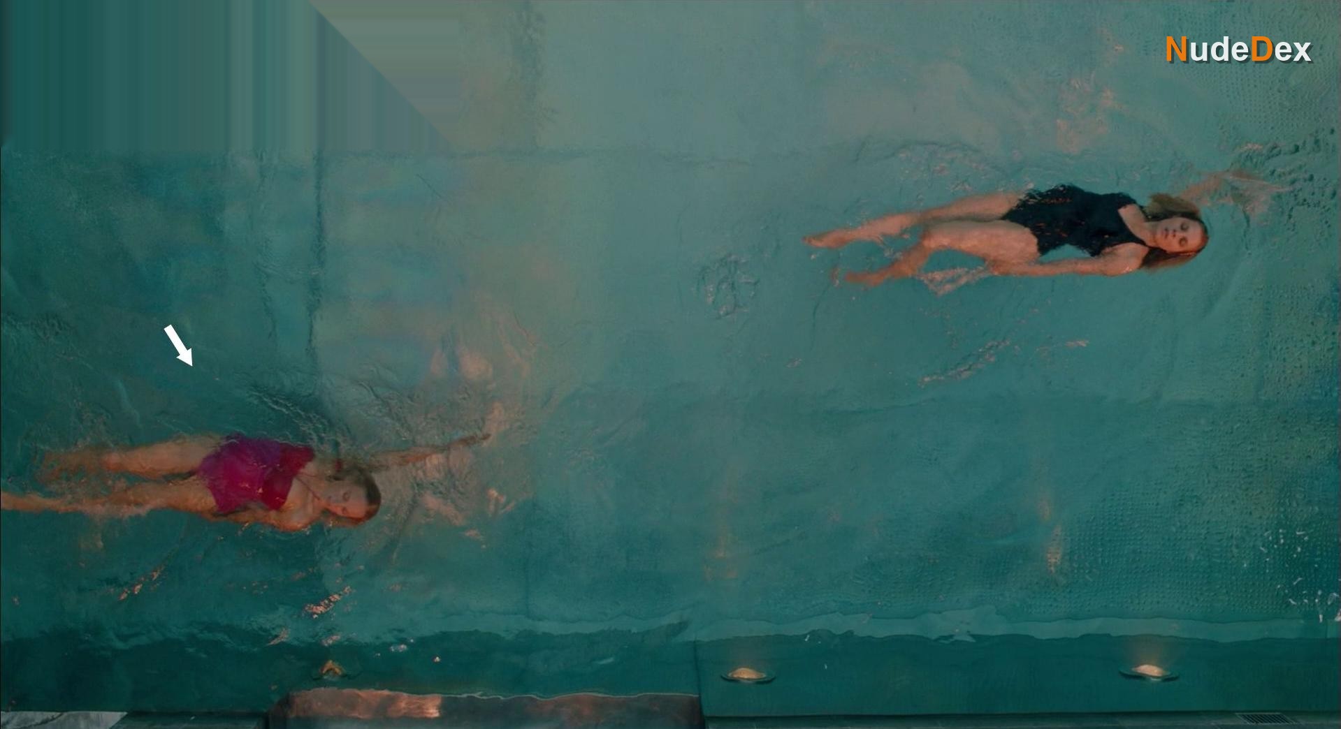 Laura Birn in The Ones Below, photo 6